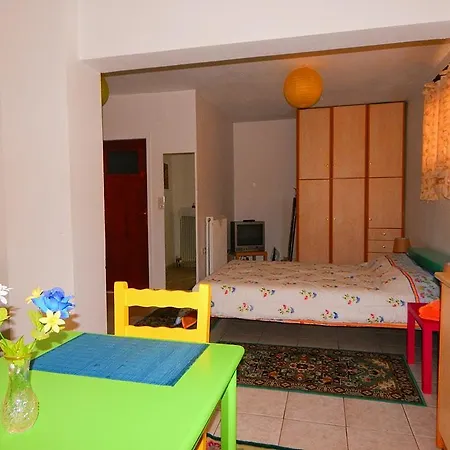 Small Studio Near The Center Of Tripoli Exterior photo