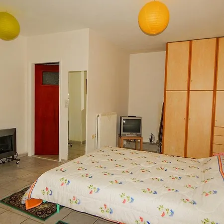 Small Studio Near The Center Of Tripoli Exterior photo