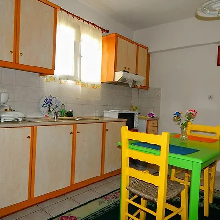 Small Studio Near The Center Of Tripoli Exterior photo