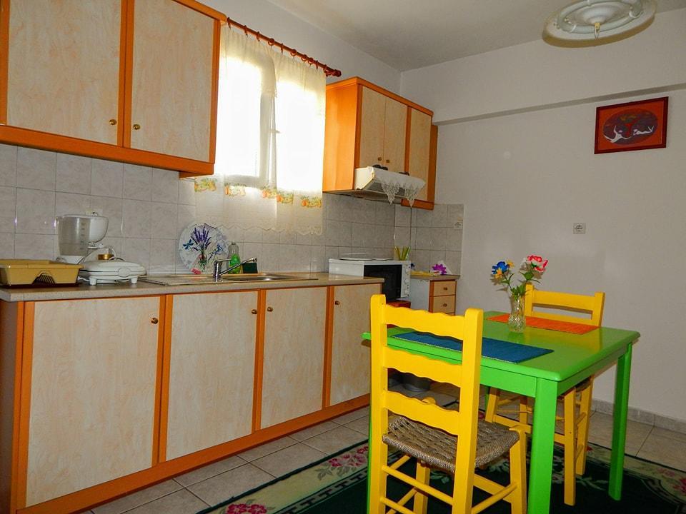 Apartment Small Near The Center Of *